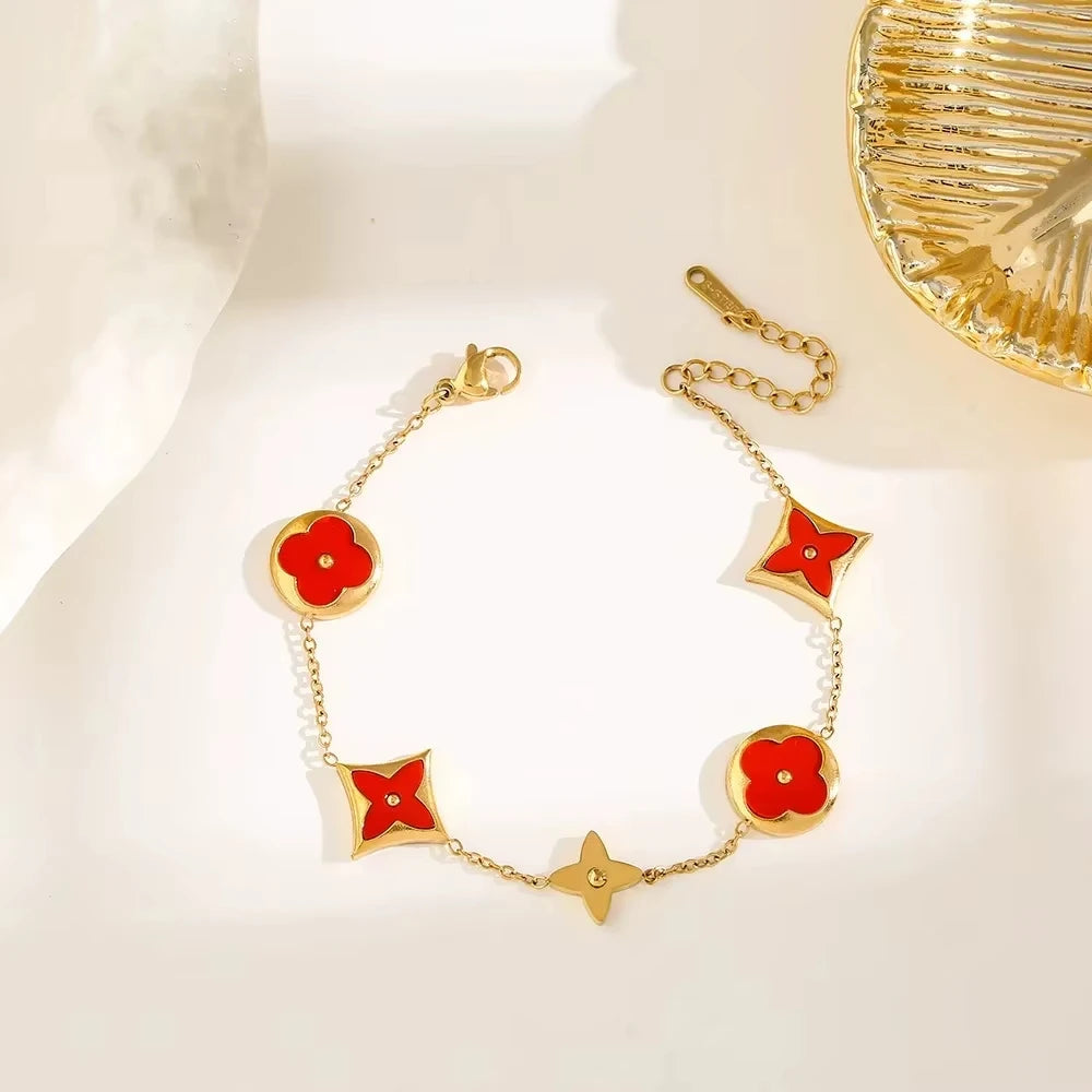 Golden Love Heart Bracelet