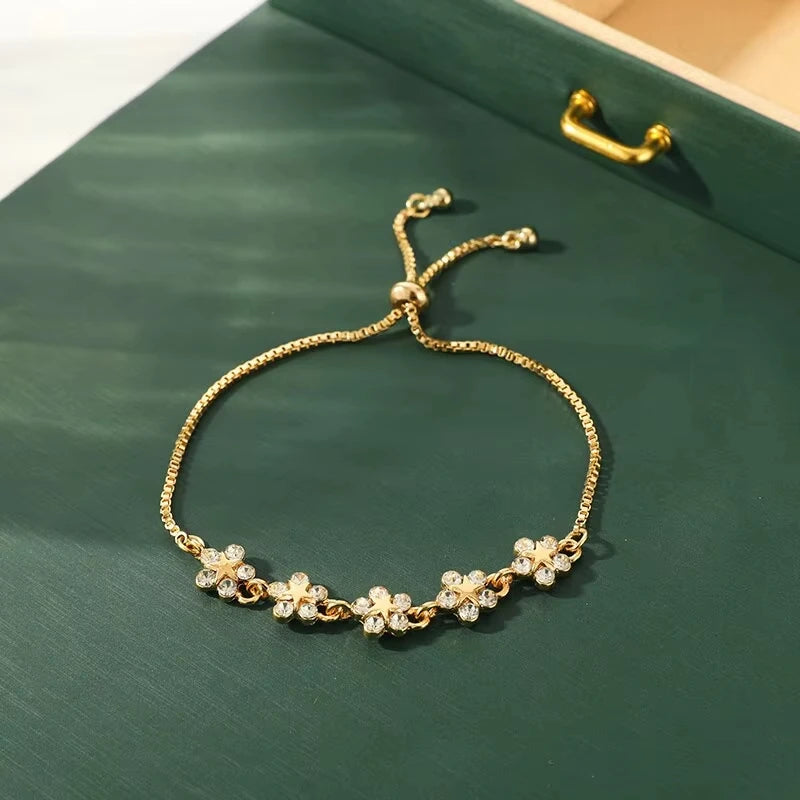 Golden Love Heart Bracelet