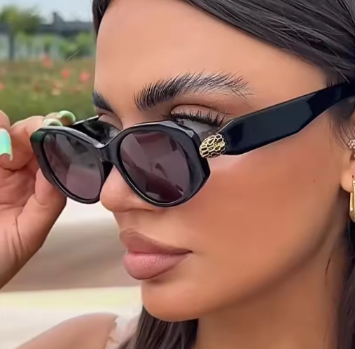 WildLuxe Cat-Eye Shades